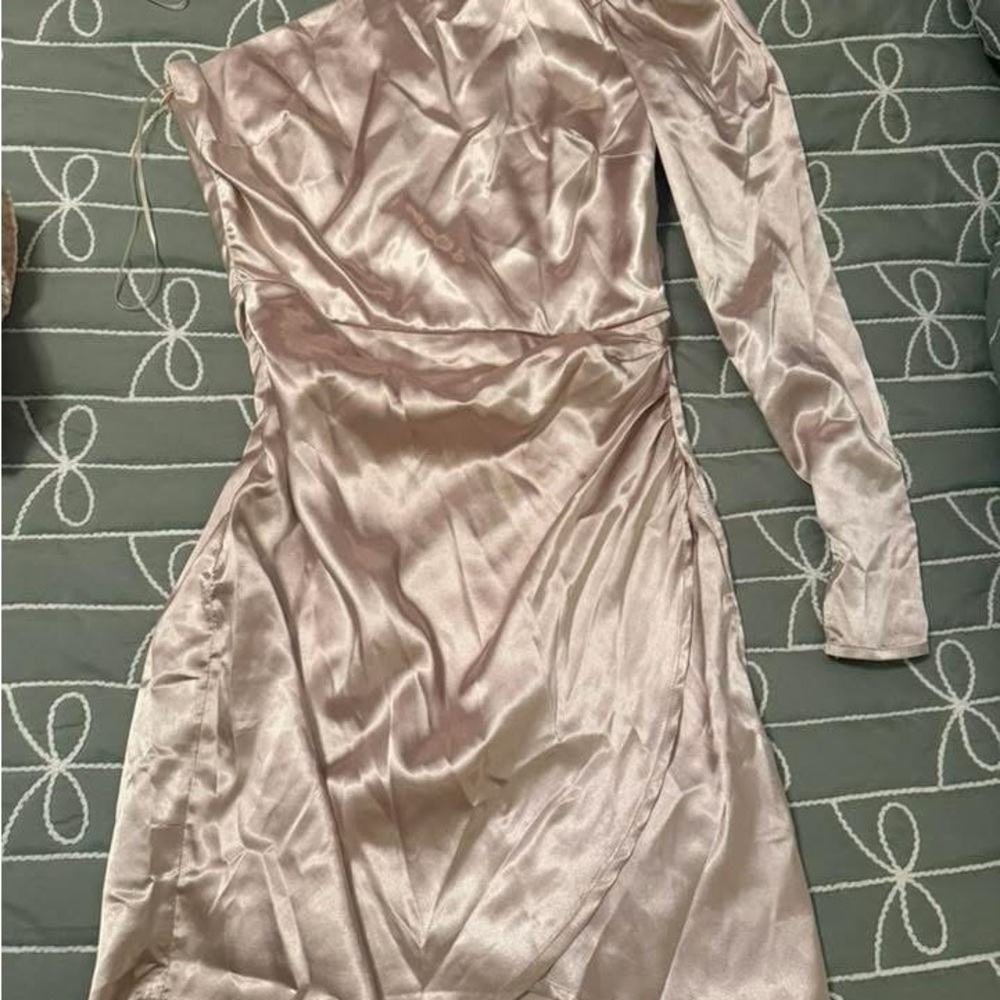 Altar'd State One-Shoulder Satin Dress in Soft Pink